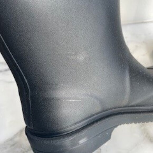 CHANEL Rubber Rain Boots SZ 39 - Picture 10 of 13